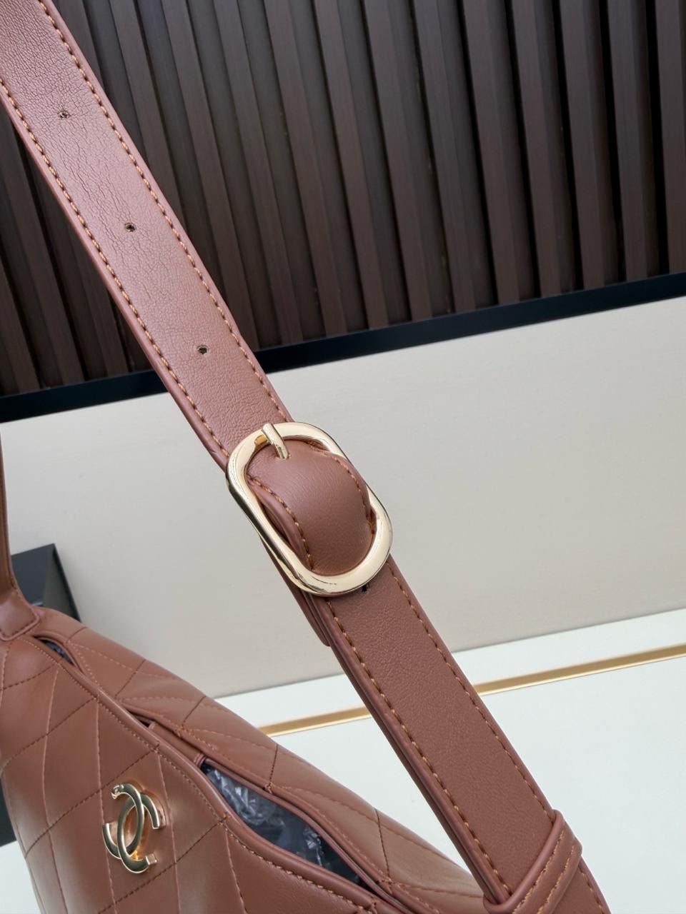 Chanel Maxi Hobo Bag in Lambskin