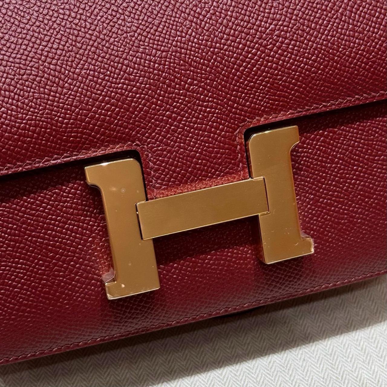Hermès Constance 18
