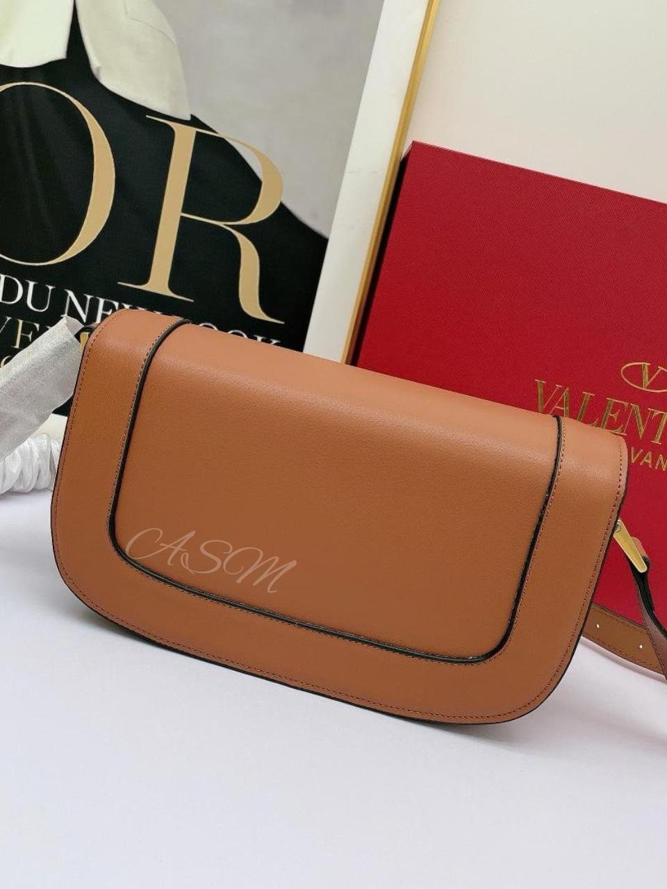 Valentino Garavani Supervee Shoulder Bag
