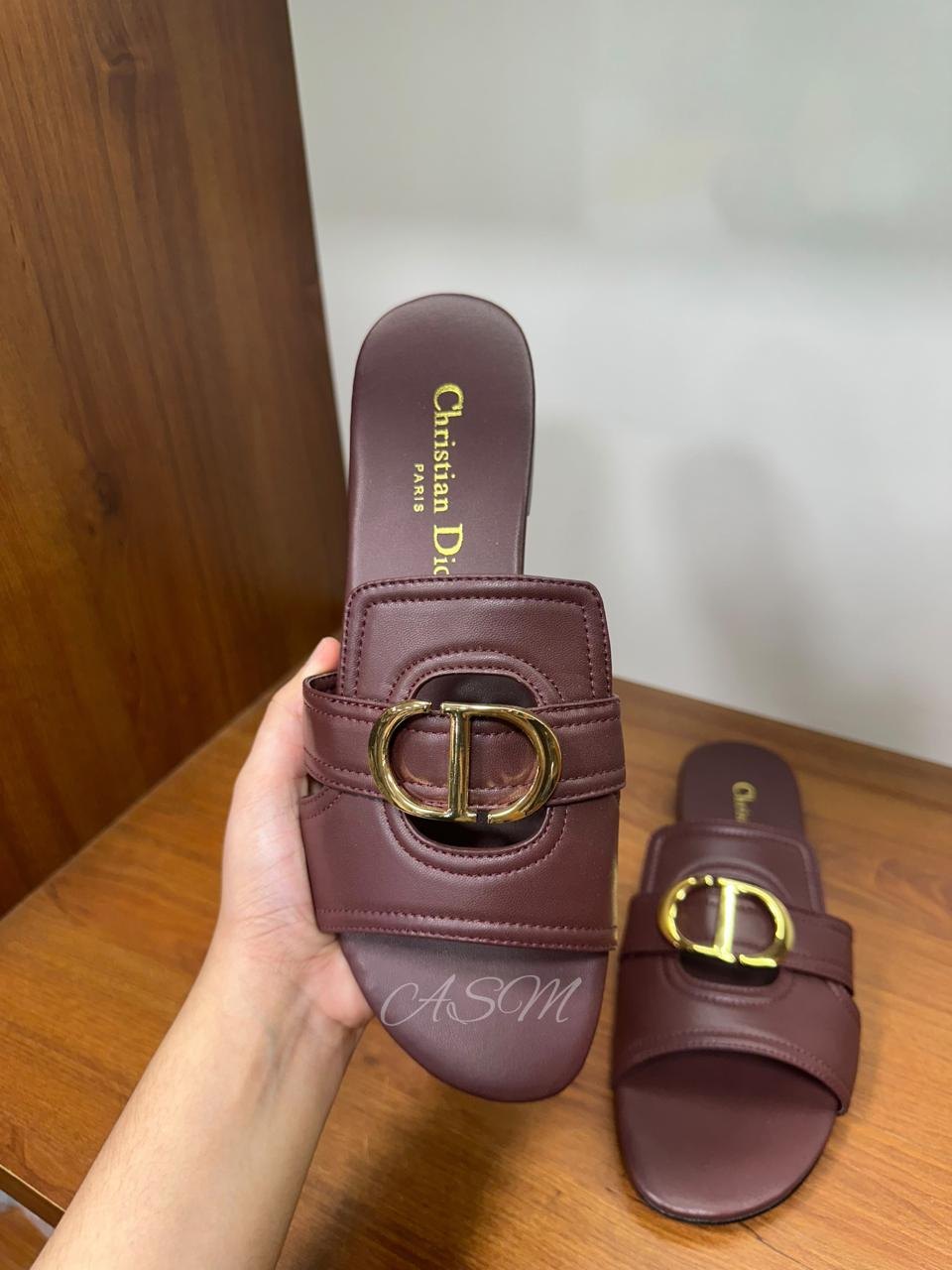 Christian Dior 30 Montaigne Slide