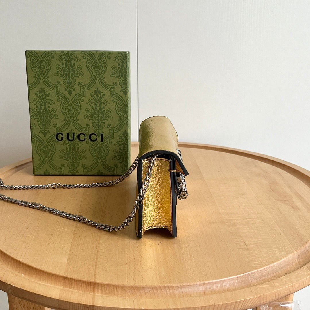 Gucci Dionysus Metallic Super Mini bag