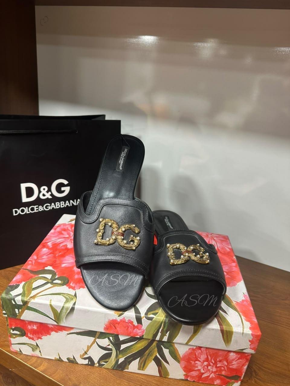Dolce & Gabbana DG Amore Flat Slide Sandals