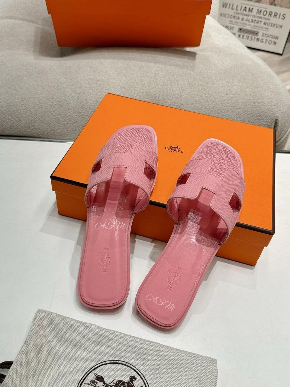 Hermès Oran Sandal