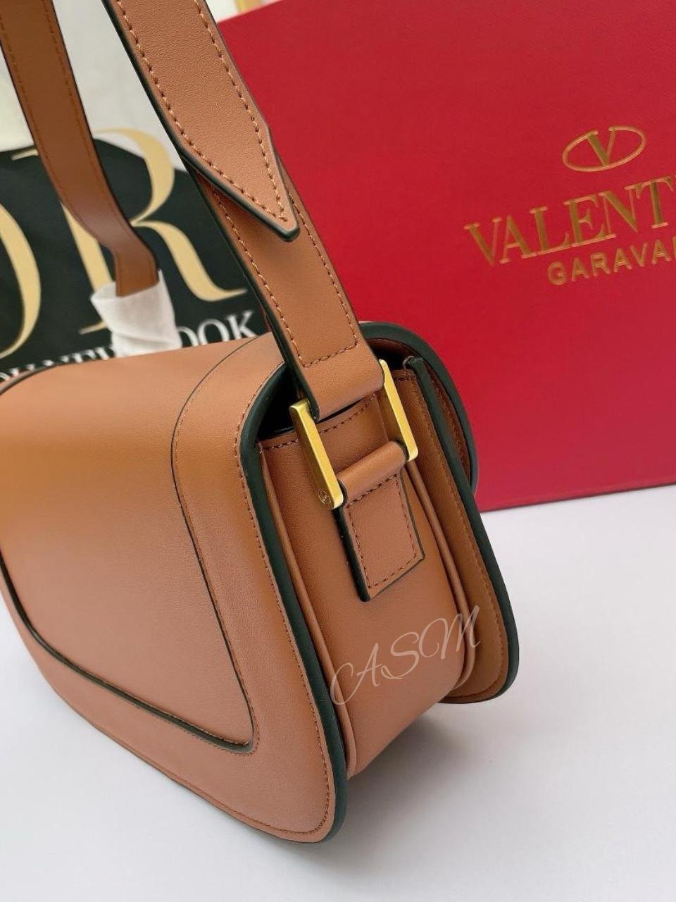 Valentino Garavani Supervee Shoulder Bag