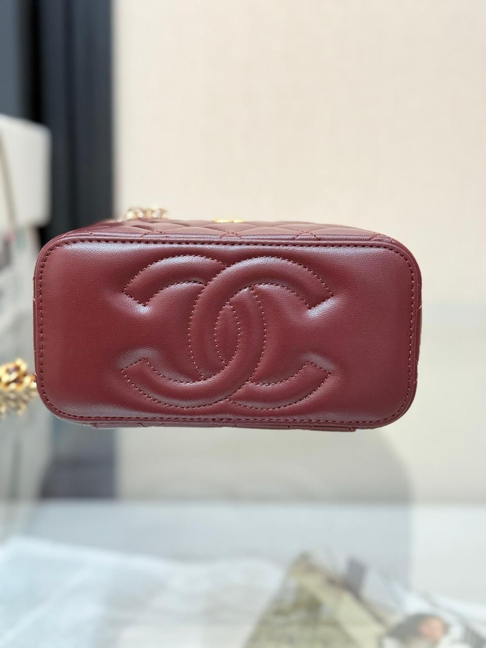 Chanel Lambskin Quilted Rectangular Vanity Case with Pearl Crush