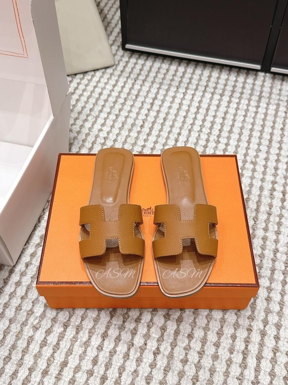 Hermès Oran Sandal