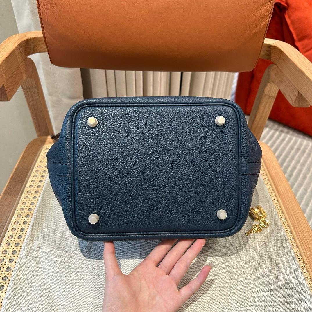 Hermès Picotin Lock 18
