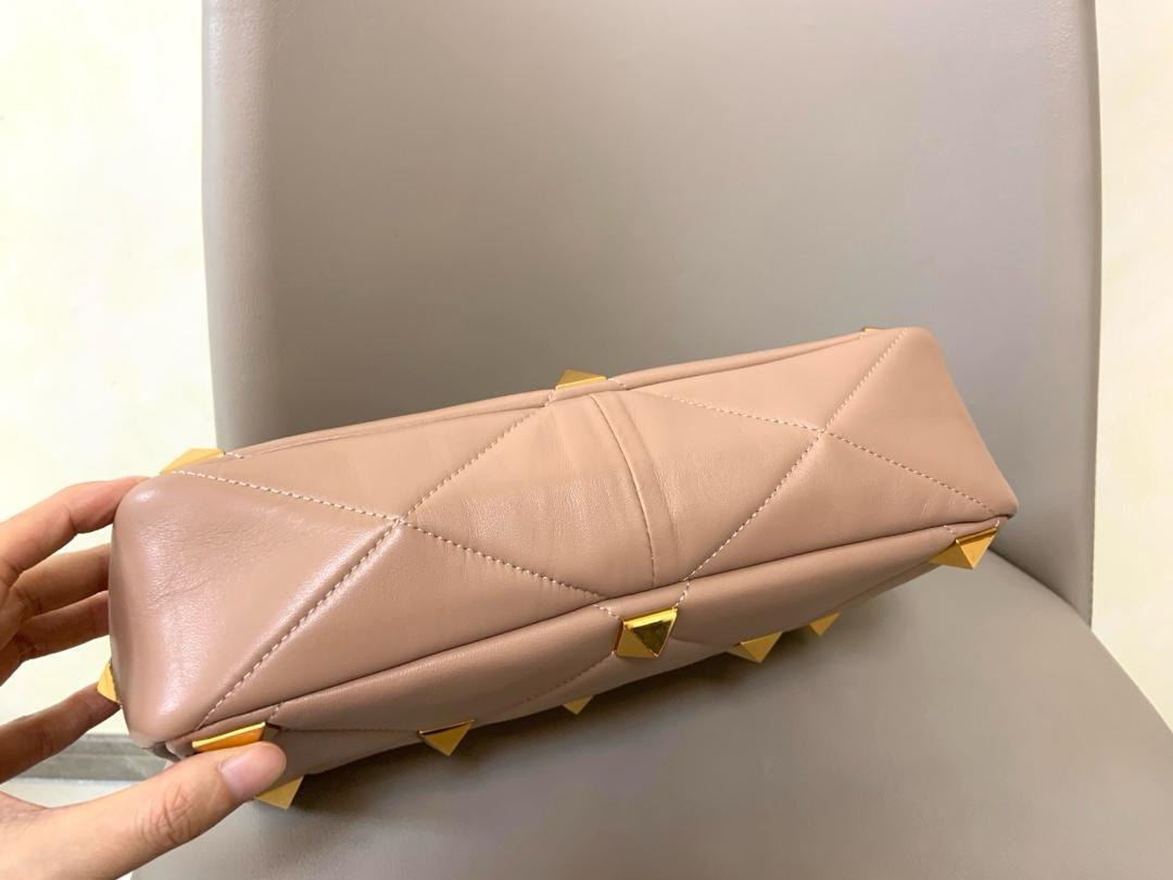 Valentino Garavani Roman Stud Shoulder Bag