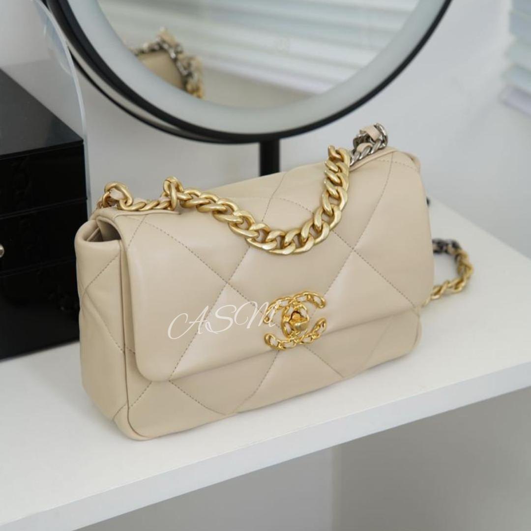 Chanel 19 Flap Bag