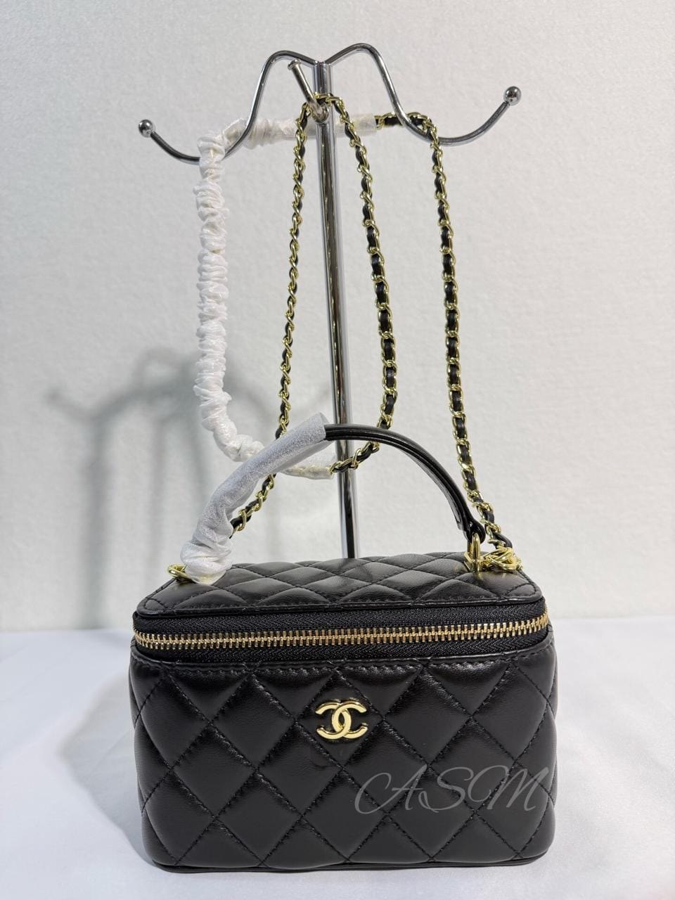 Chanel Lambskin Quilted Rectangular Vanity Case with Pearl Crush
