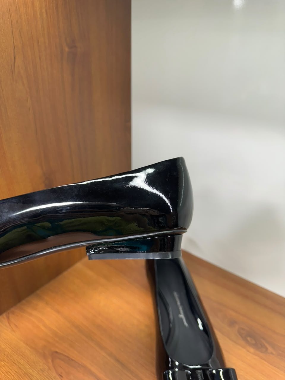Ferragamo Viva Bow Pumps