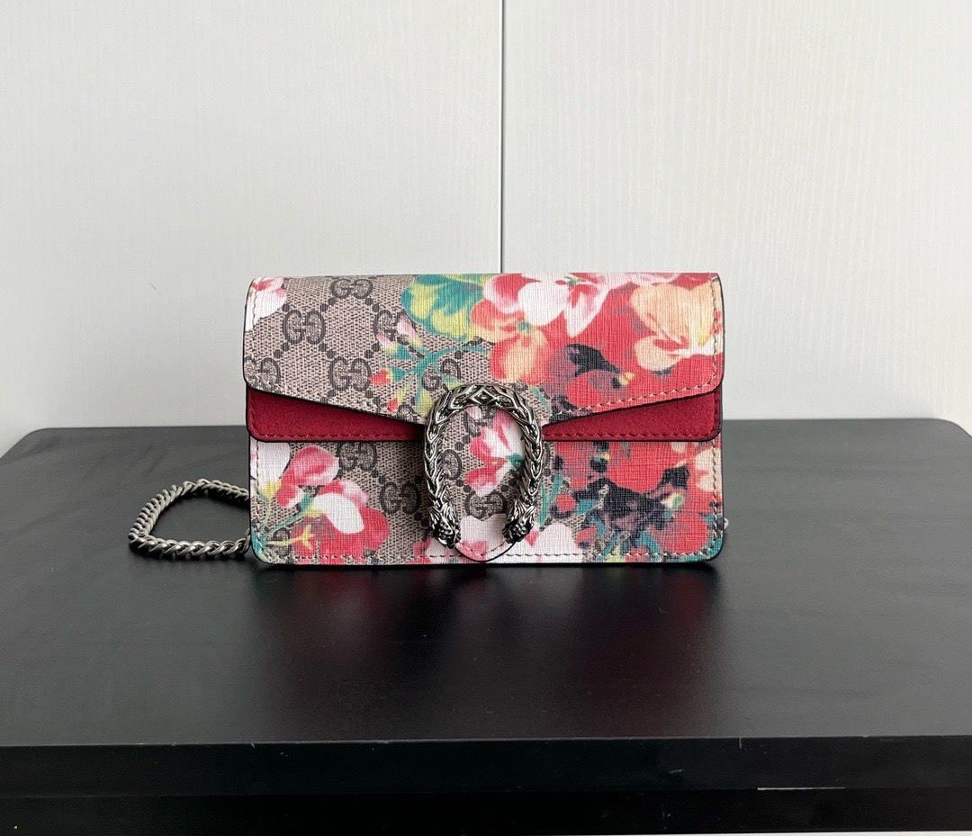 Gucci Dionysus Floral Print Super Mini bag