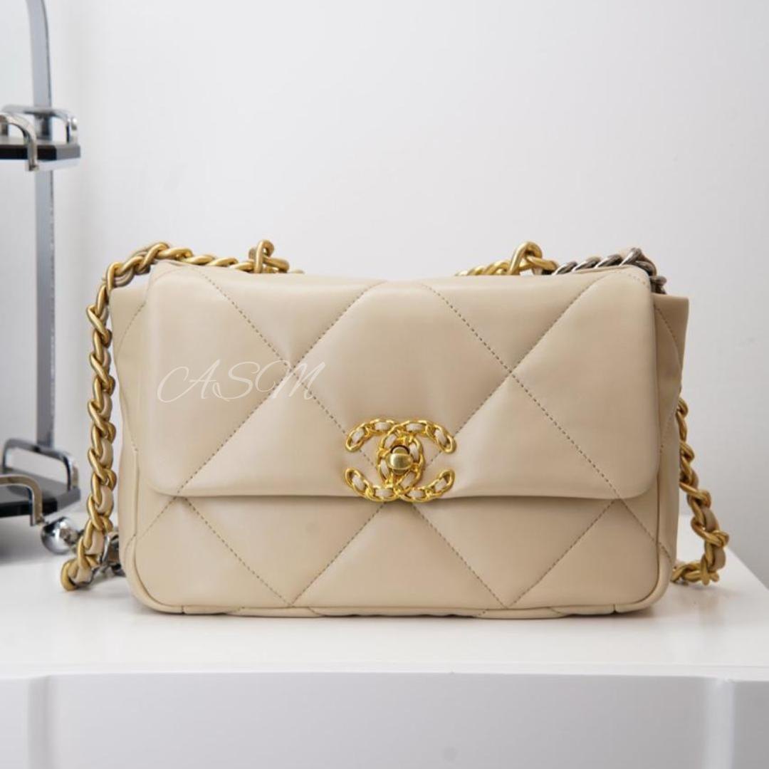 Chanel 19 Flap Bag