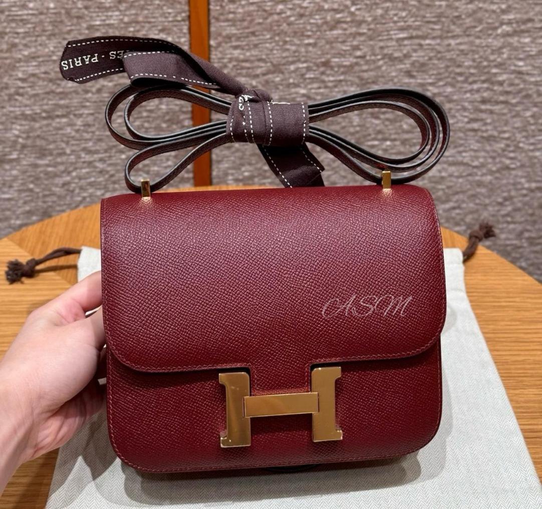 Hermès Constance 18