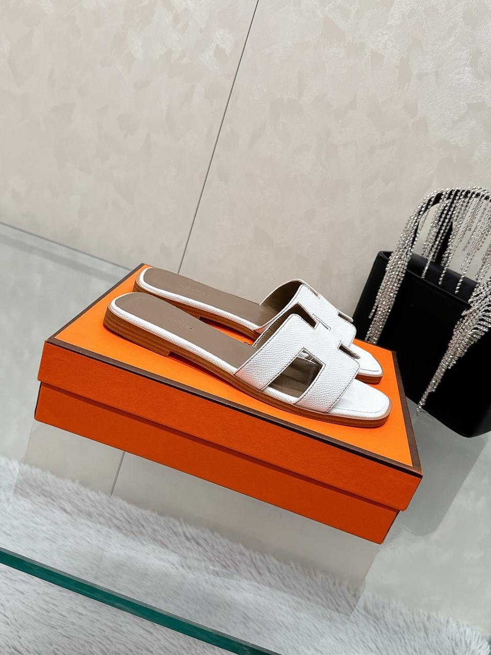 Hermès Oran Sandal