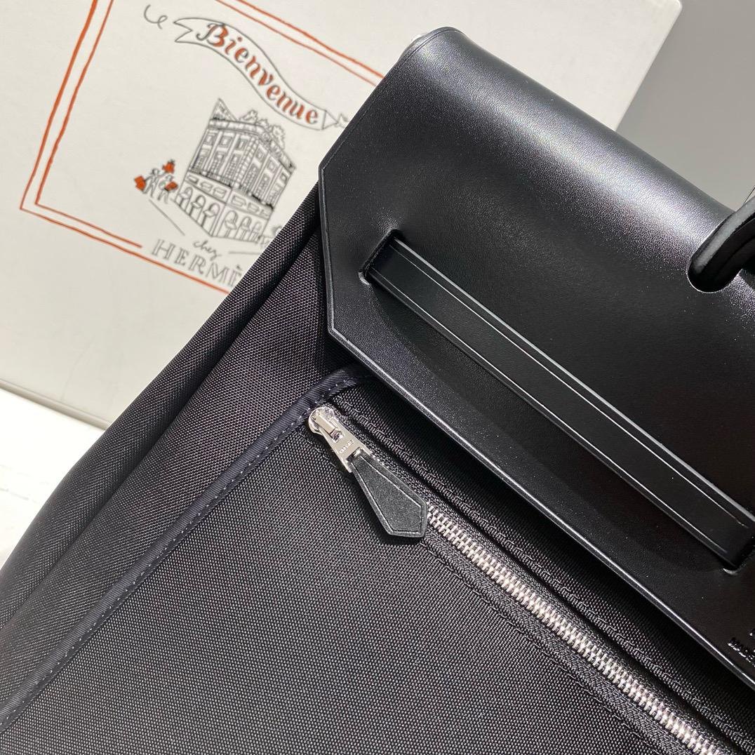 Hermès Herbag Zip 31