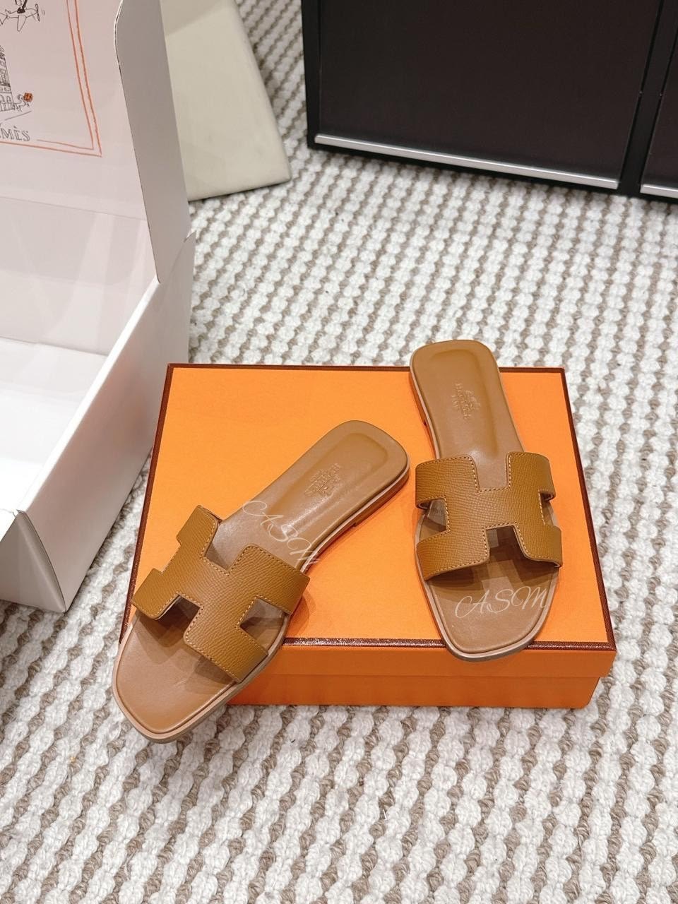 Hermès Oran Sandal