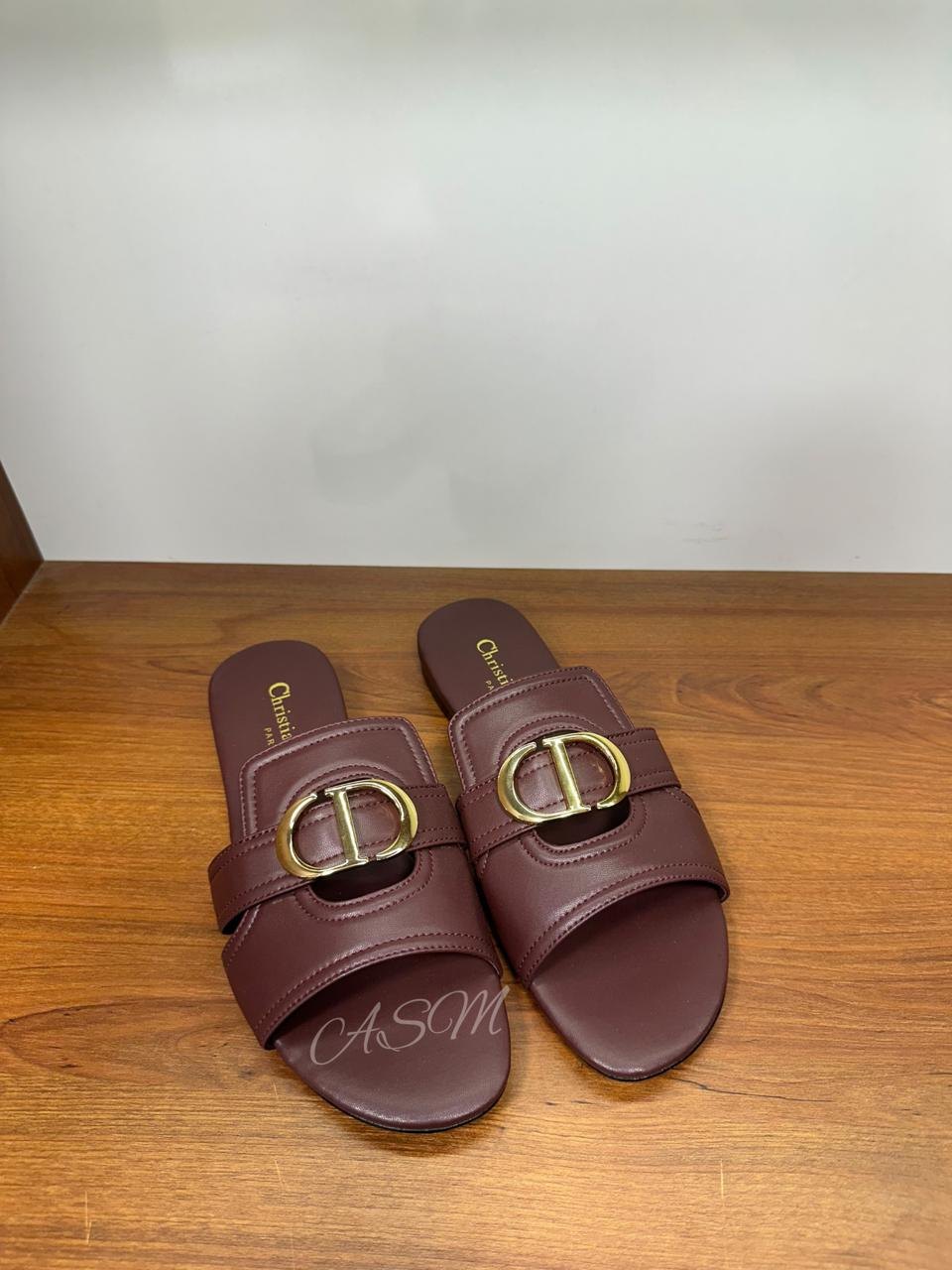 Christian Dior 30 Montaigne Slide