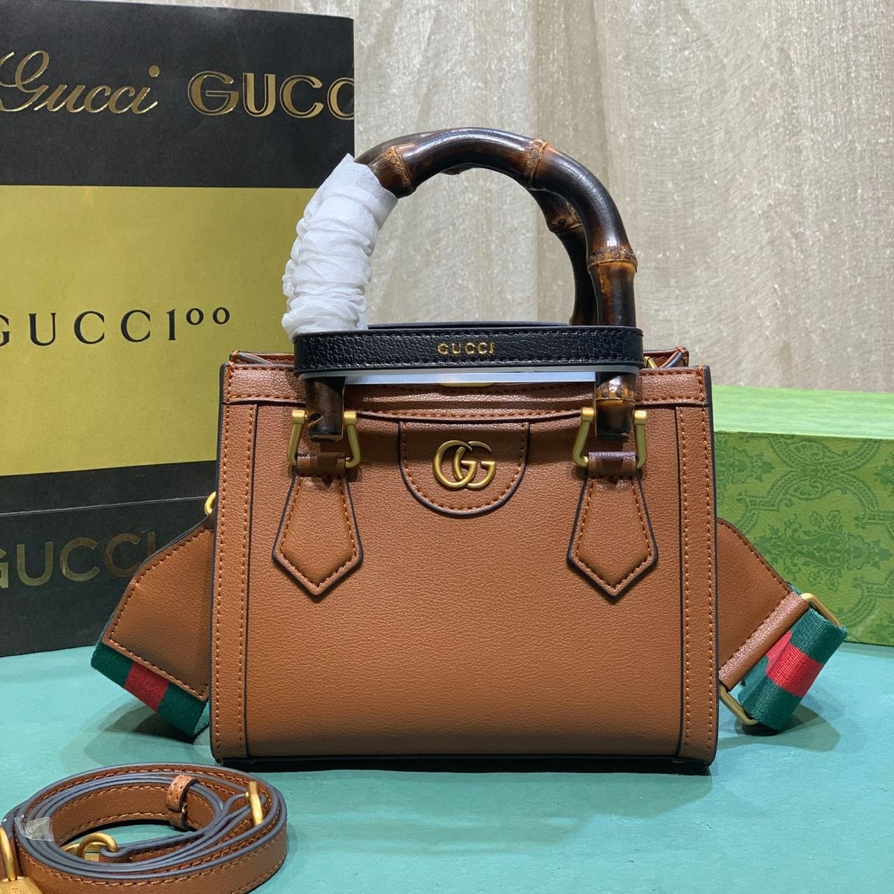 Gucci Diana Mini Top Handle Bag