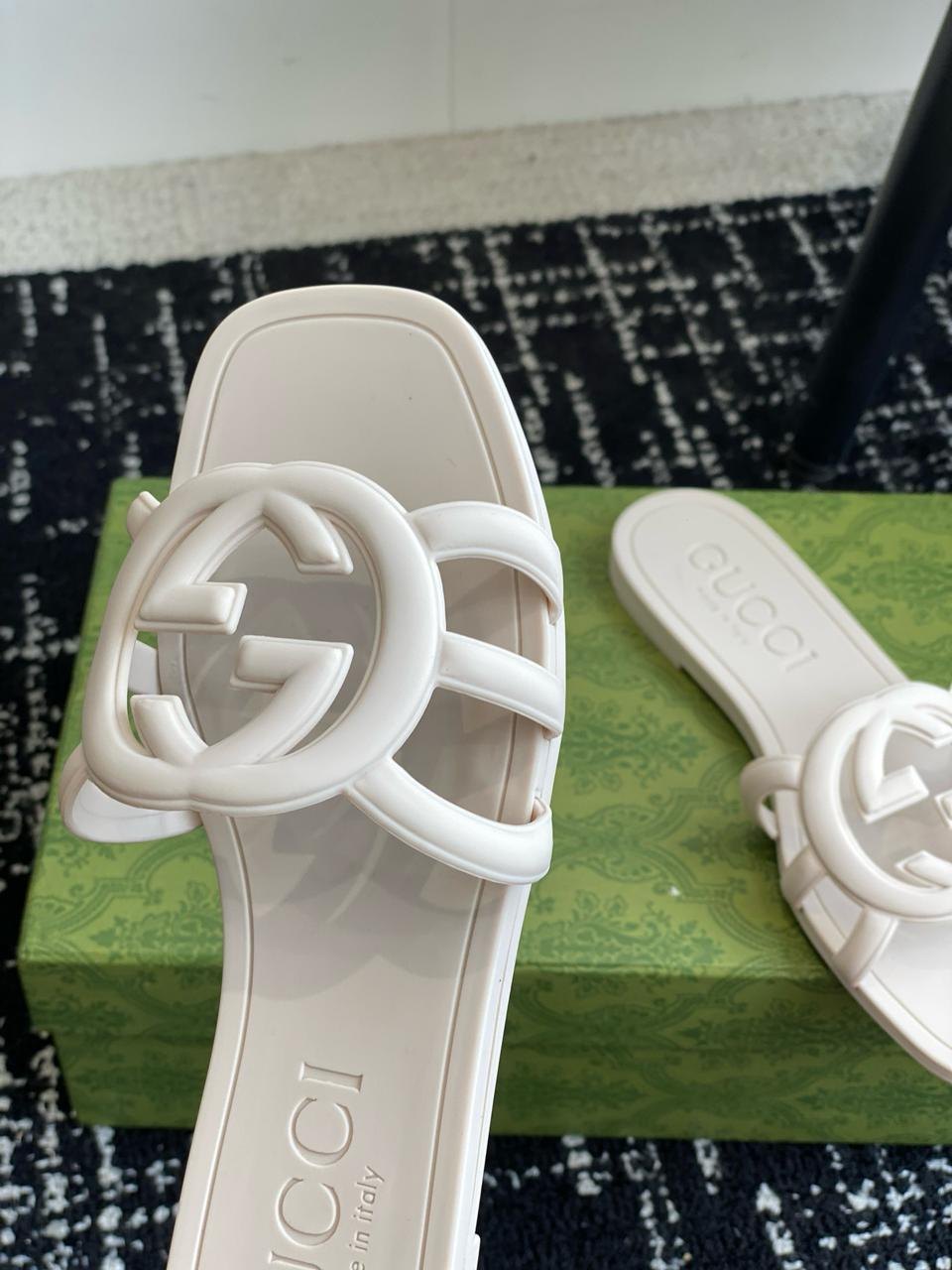 Gucci Women's Interlocking G Slide Sandals