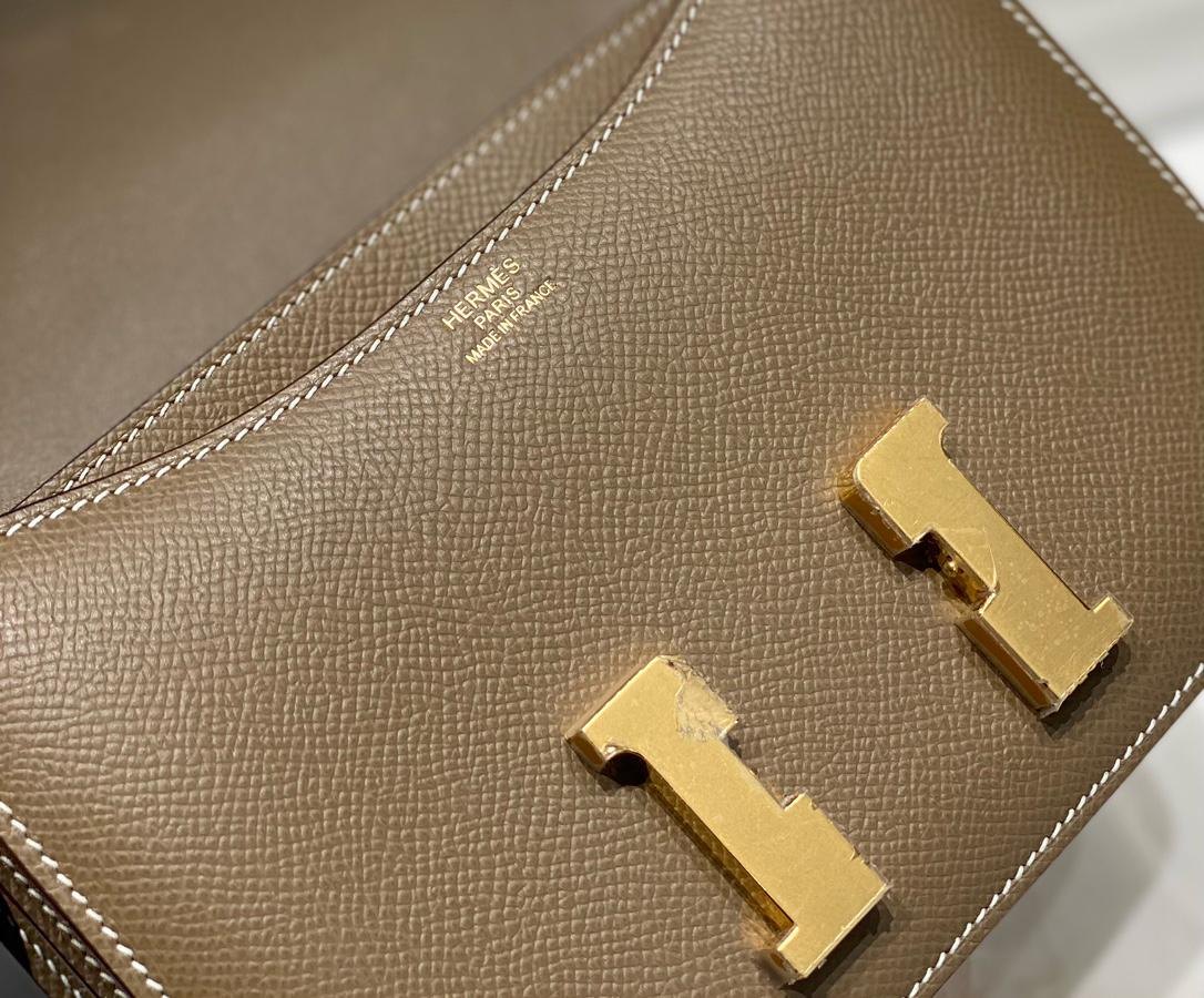 Hermès Constance 18