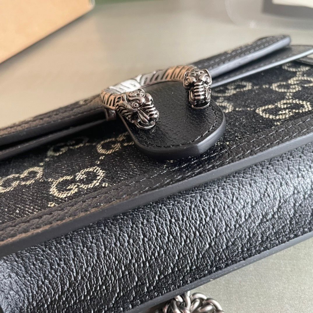 Gucci Dionysus Super Mini Bag