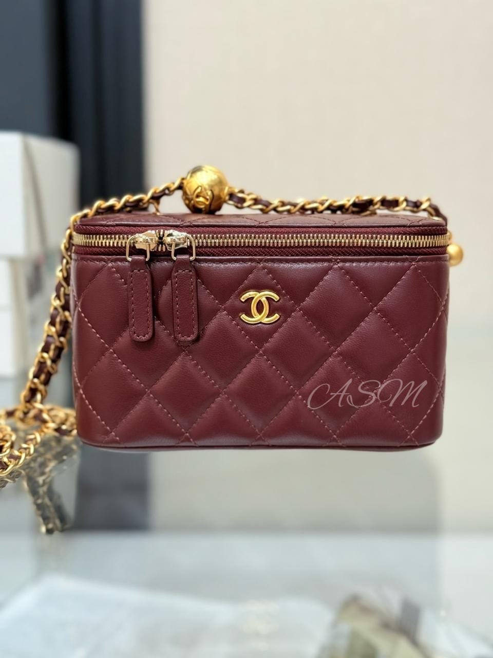 Chanel Lambskin Quilted Rectangular Vanity Case with Pearl Crush