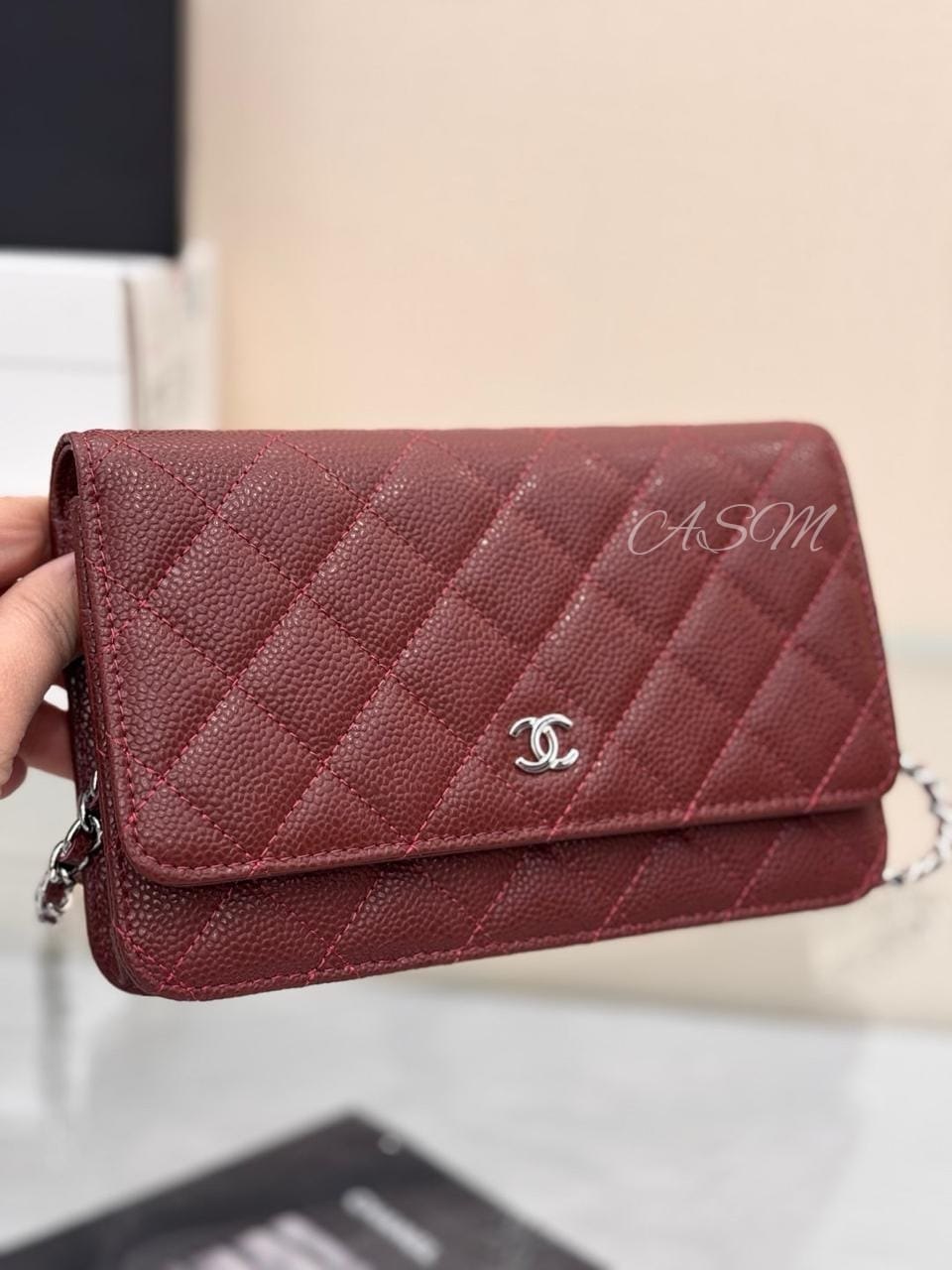 Chanel Classic Wallet on Chain